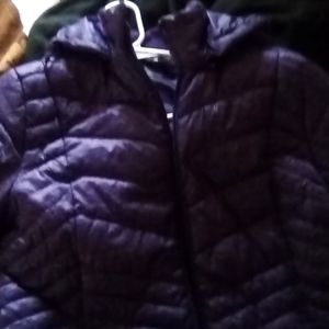 Xersion Coat. SizeM , Color Purple